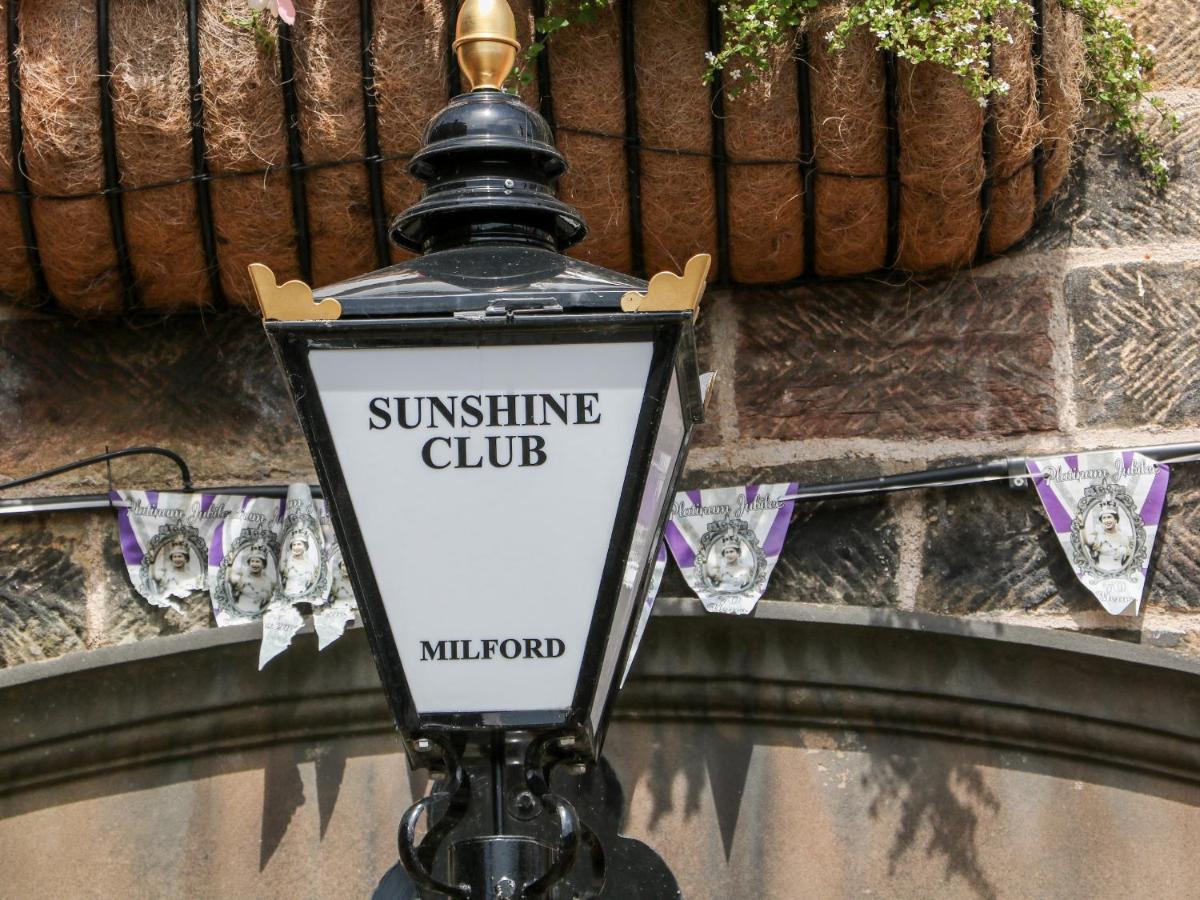 Sunshine Apartment Belper Buitenkant foto